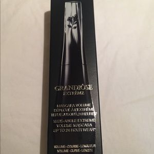 Lancôme Grandiose Extreme Black Mascara